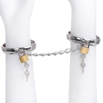 ohmama fetish - metal hands cuffs D-230334